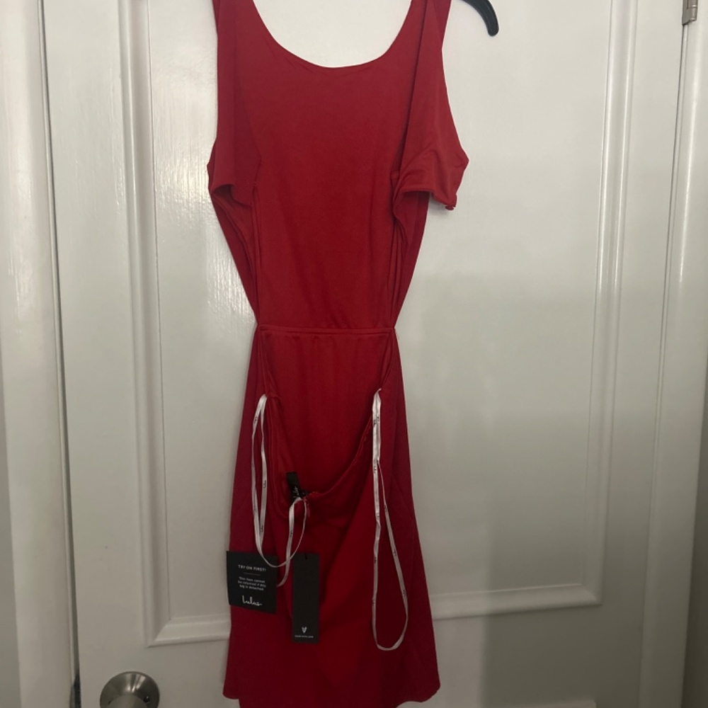 Dress - Picture 2 of 2